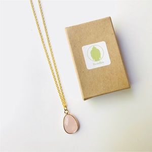 18K Gold Rose Quartz Drop Necklace